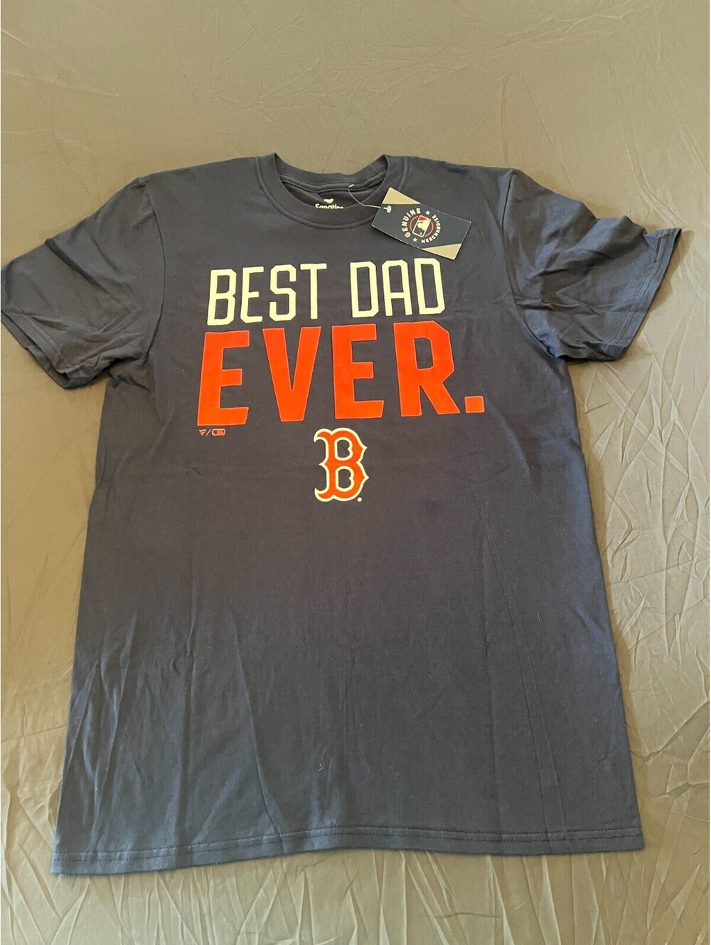 NWT Men's Navy Boston Red Sox Best Dad Ever T-Shirt Size Medium